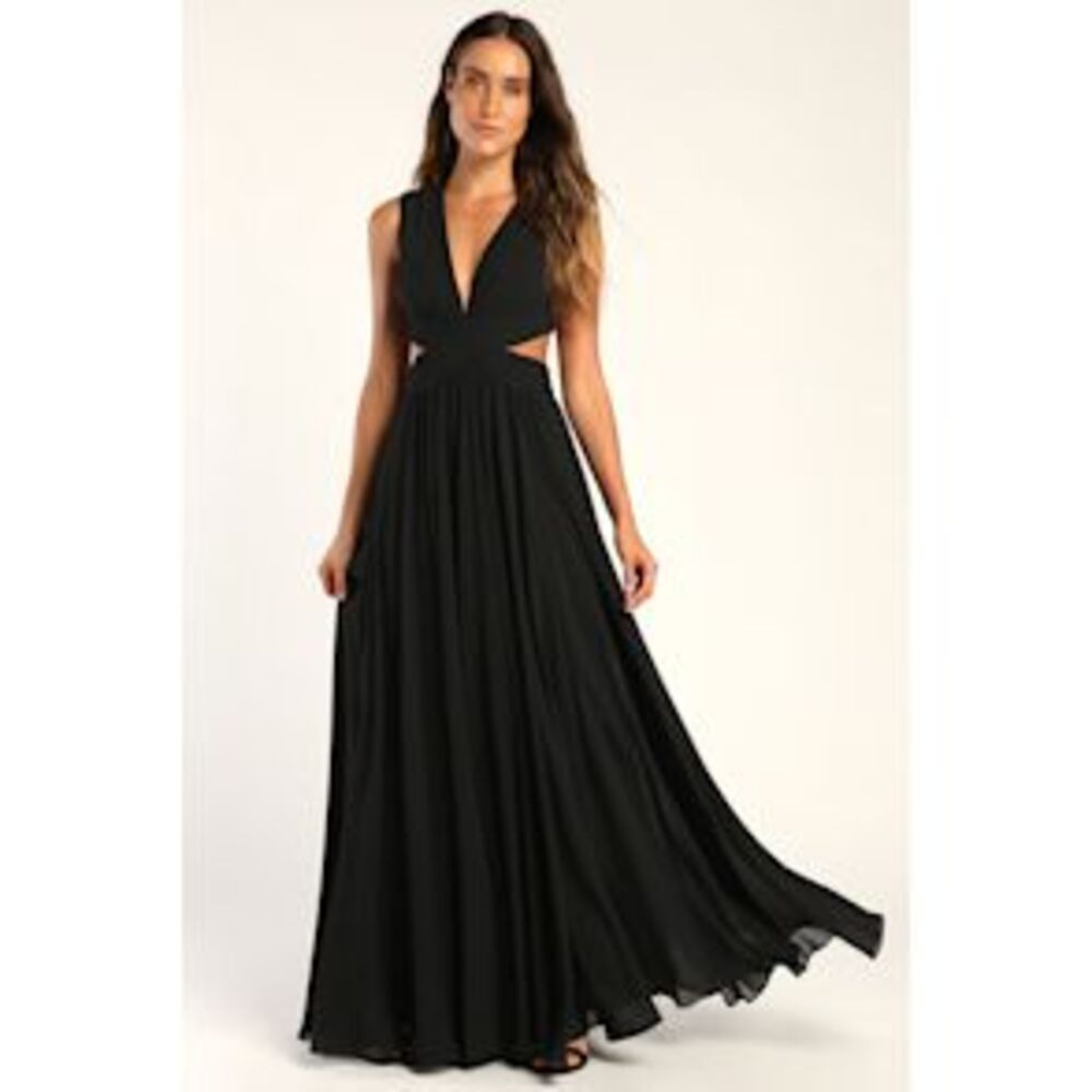 Lulu's Black Deep-V Cutout Maxi Dress